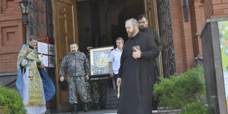 Пребывание иконы Божией Матери в Спасо-Преображенском соборе